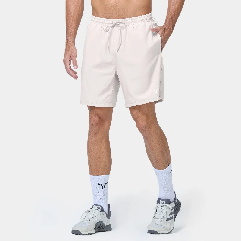 Essential Pro 7 Inch Shorts - Silver Lining Refined Men's European