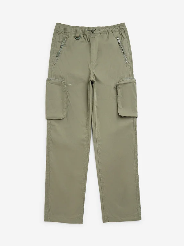 Y&F Kids Olive Cargo-Style Mid-Rise Cotton-Blend Trousers Elegant Men's Cashmere